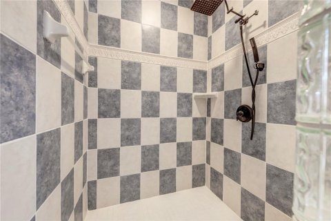Купить кондоминиум в Пунта-Горда, Флорида 8 комнат, 173.91м2, № 1918160 - фото 26