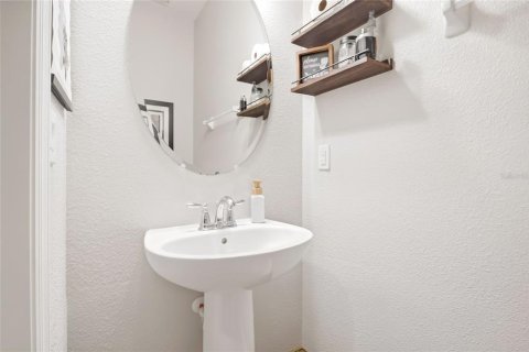 Touwnhouse à vendre à Kissimmee, Floride: 3 chambres, 141.95 m2 № 2380732 - photo 20