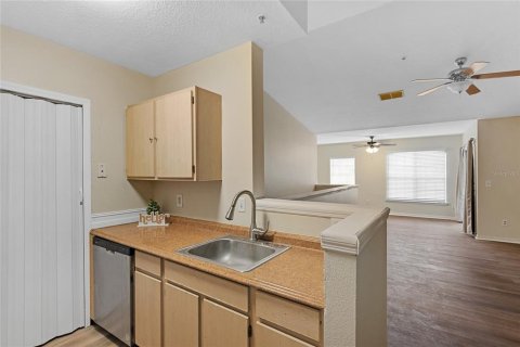 Condominio en alquiler en Orlando, Florida, 1 dormitorio, 72.37 m2 № 1915766 - foto 12