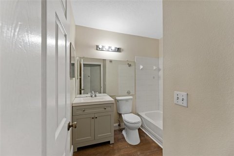 Condominio en alquiler en Orlando, Florida, 1 dormitorio, 72.37 m2 № 1915766 - foto 15