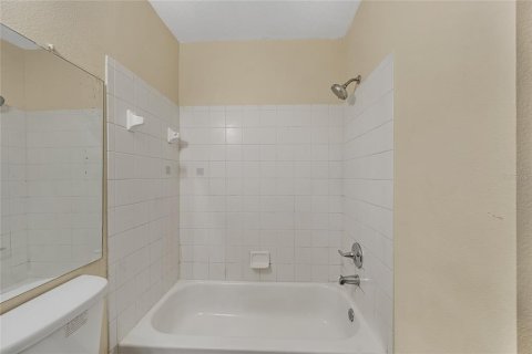 Condominio en alquiler en Orlando, Florida, 1 dormitorio, 72.37 m2 № 1915766 - foto 16