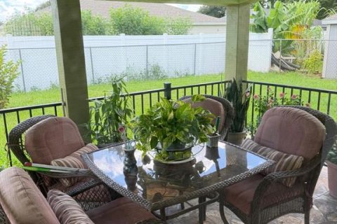 Casa en venta en Poinciana, Florida, 3 dormitorios, 133.31 m2 № 2386438 - foto 11