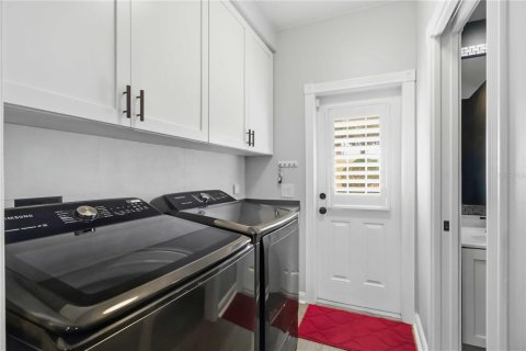 Adosado en venta en Sarasota, Florida, 3 dormitorios, 155.43 m2 № 2427350 - foto 16