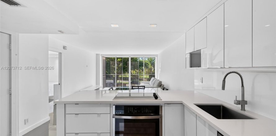 Condo à Aventura, Floride, 1 chambre  № 2340950