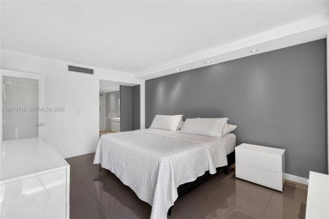 Copropriété à louer à Aventura, Floride: 1 chambre, 68.84 m2 № 2340950 - photo 14