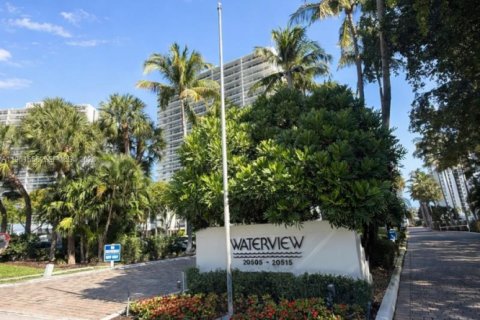 Снять в аренду квартиру в Авентура, Флорида 3 спальни, 134.62м2, № 2024296 - фото 2