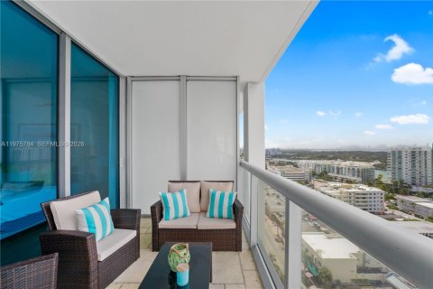 Copropriété à louer à Miami Beach, Floride: 2 chambres, 96.15 m2 № 2042755 - photo 11