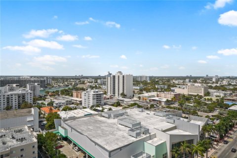 Copropriété à louer à Miami Beach, Floride: 2 chambres, 96.15 m2 № 2042755 - photo 18
