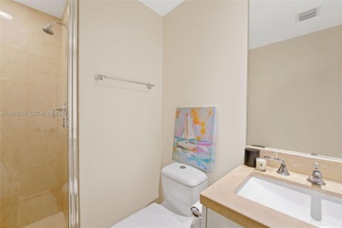 Copropriété à louer à Miami Beach, Floride: 2 chambres, 96.15 m2 № 2042755 - photo 29