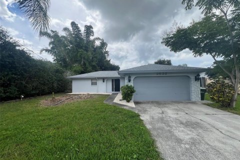 Villa ou maison à Sarasota, Floride 3 chambres, 123.75 m2 № 2381184