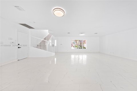 Villa ou maison à vendre à Fort Lauderdale, Floride: 4 chambres, 310.48 m2 № 2146423 - photo 9