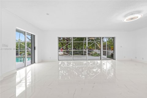 Villa ou maison à vendre à Fort Lauderdale, Floride: 4 chambres, 310.48 m2 № 2146423 - photo 15