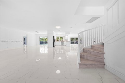 Villa ou maison à vendre à Fort Lauderdale, Floride: 4 chambres, 310.48 m2 № 2146423 - photo 8
