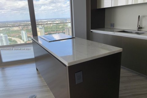 Condo in Sunny Isles Beach, Florida, 2 bedrooms  № 1996146 - photo 14