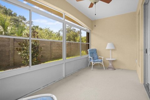 House in Punta Gorda, Florida 2 bedrooms, 136.85 sq.m. № 1732247 - photo 23
