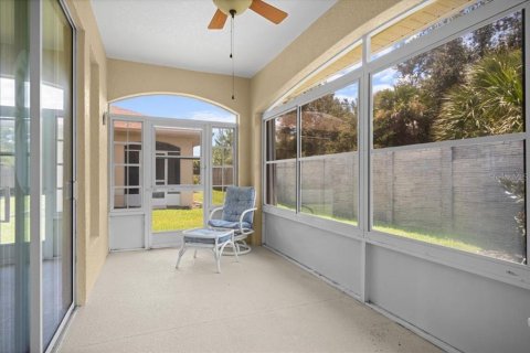 House in Punta Gorda, Florida 2 bedrooms, 136.85 sq.m. № 1732247 - photo 22