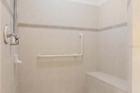 House in Punta Gorda, Florida 2 bedrooms, 136.85 sq.m. № 1732247 - photo 11