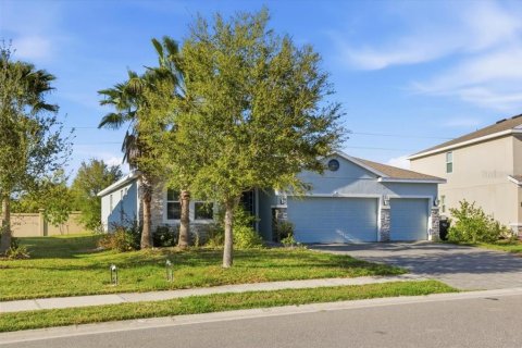 Villa ou maison à vendre à Palmetto, Floride: 4 chambres, 218.32 m2 № 2131435 - photo 2