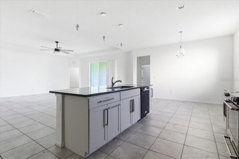 Villa ou maison à vendre à Palmetto, Floride: 4 chambres, 218.32 m2 № 2131435 - photo 12