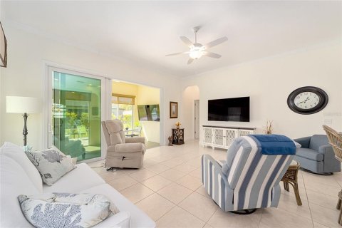 Villa ou maison à vendre à Summerfield, Floride: 3 chambres, 175.68 m2 № 2131030 - photo 13