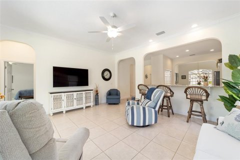 Villa ou maison à vendre à Summerfield, Floride: 3 chambres, 175.68 m2 № 2131030 - photo 12