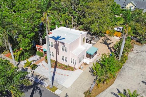 House in Bradenton, Florida 3 bedrooms, 160.07 sq.m. № 1586038 - photo 19