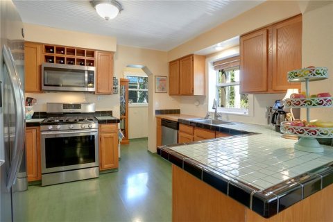 House in Bradenton, Florida 3 bedrooms, 160.07 sq.m. № 1586038 - photo 18