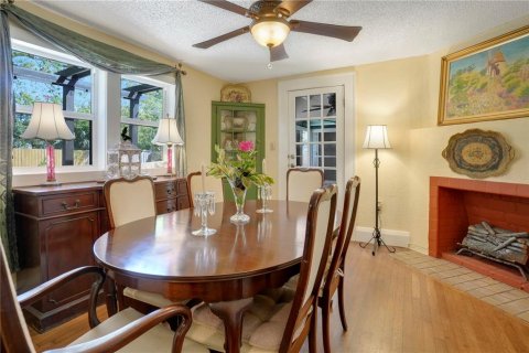 House in Bradenton, Florida 3 bedrooms, 160.07 sq.m. № 1586038 - photo 22