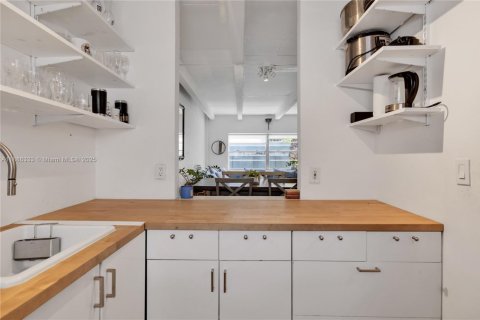 Copropriété à louer à Miami Beach, Floride: 1 chambre, 60.76 m2 № 1981847 - photo 6