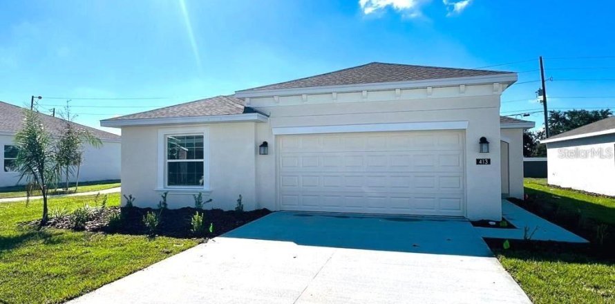 Casa en Lake Wales, Florida 4 dormitorios, 168.8 m2 № 2100327