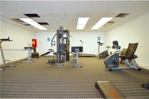 Copropriété à vendre à Miami, Floride: 2 chambres, 109.16 m2 № 2015531 - photo 12