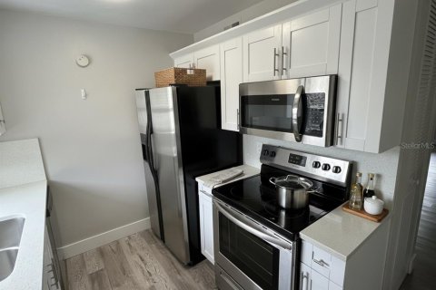 Copropriété à vendre à Tampa, Floride: 2 chambres, 76.09 m2 № 2114965 - photo 5