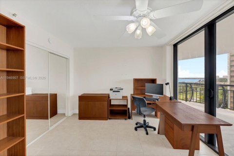 Copropriété à vendre à Miami, Floride: 2 chambres, 128.95 m2 № 2008651 - photo 12