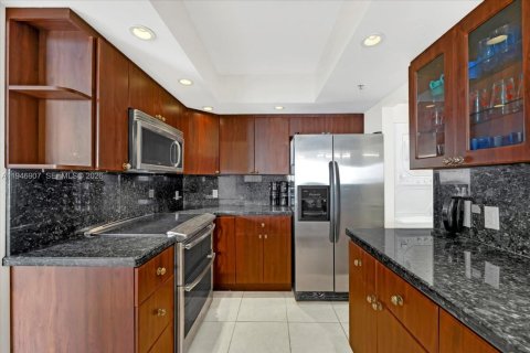 Copropriété à vendre à Miami, Floride: 2 chambres, 128.95 m2 № 2008651 - photo 6