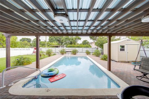 Villa ou maison à vendre à North Miami, Floride: 4 chambres, 139.63 m2 № 2015595 - photo 26