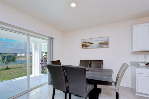 Villa ou maison à vendre à Zephyrhills, Floride: 4 chambres, 169.83 m2 № 2137964 - photo 30