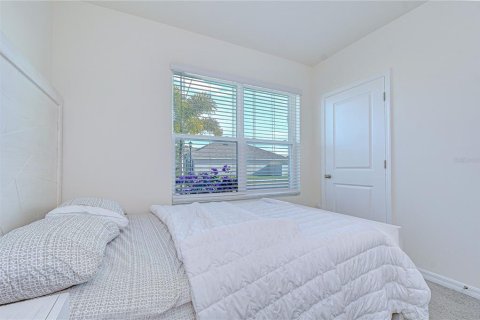 Villa ou maison à vendre à Zephyrhills, Floride: 4 chambres, 169.83 m2 № 2137964 - photo 9