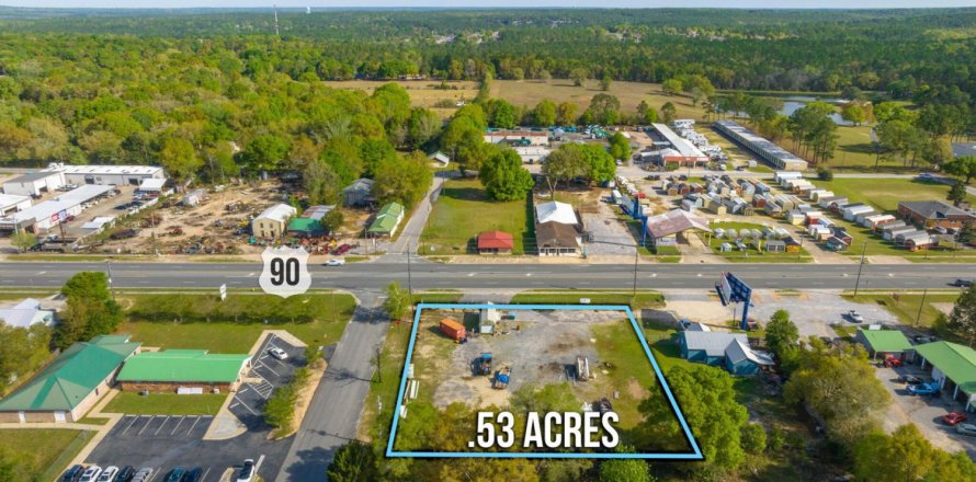 Immobilier commercial à Crestview, Floride № 561373