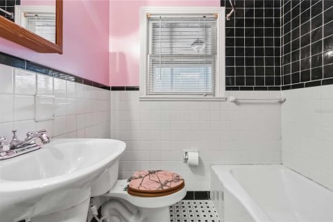 Купить виллу или дом в Холли Хилл, Флорида 4 комнаты, 116.5м2, № 2203180 - фото 22