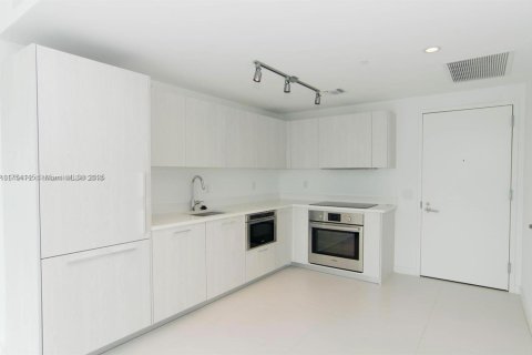 Copropriété à vendre à Miami, Floride: 2 chambres, 87.7 m2 № 1934528 - photo 4