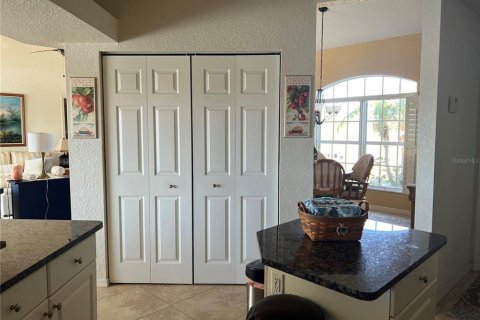 Casa en venta en Port Charlotte, Florida, 4 dormitorios, 213.68 m2 № 1566268 - foto 14