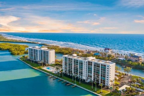 Condo in Sarasota, Florida, 2 bedrooms  № 2395894