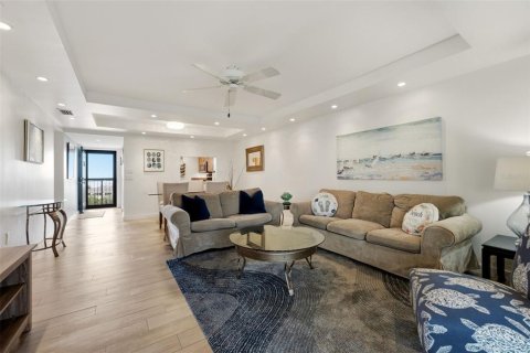Condo in Sarasota, Florida, 2 bedrooms  № 2395894 - photo 19