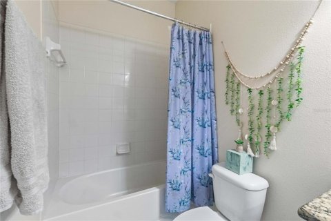 Villa ou maison à vendre à Kissimmee, Floride: 4 chambres, 188.31 m2 № 2208349 - photo 26