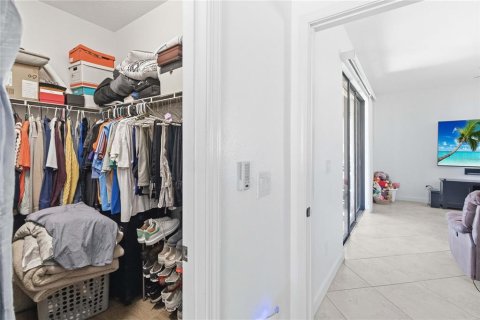 Villa ou maison à vendre à Kissimmee, Floride: 4 chambres, 188.31 m2 № 2208349 - photo 19