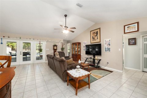 Casa en venta en Morriston, Florida, 4 dormitorios, 183.76 m2 № 2230291 - foto 19