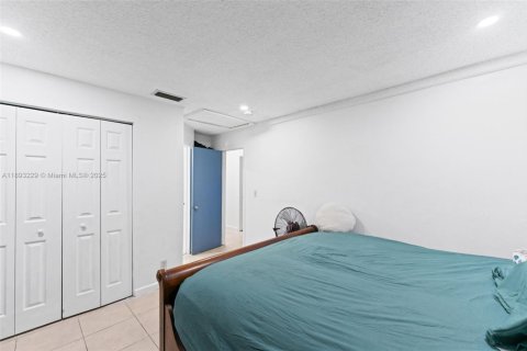 Villa ou maison à louer à West Palm Beach, Floride: 3 chambres, 124.49 m2 № 1945668 - photo 21
