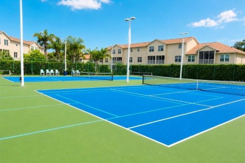 Copropriété à vendre à Sarasota, Floride: 2 chambres, 99.22 m2 № 2152196 - photo 24