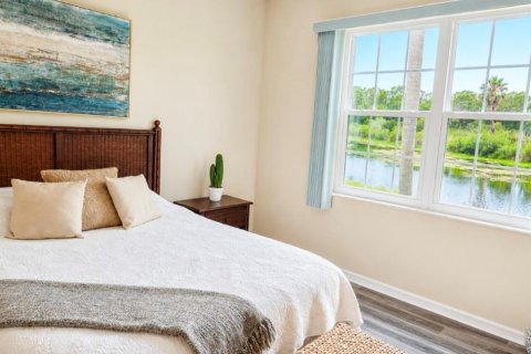 Copropriété à vendre à Sarasota, Floride: 2 chambres, 99.22 m2 № 2152196 - photo 12