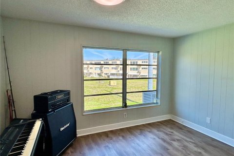 Condominio en venta en Clearwater, Florida, 2 dormitorios, 102.19 m2 № 1550575 - foto 12